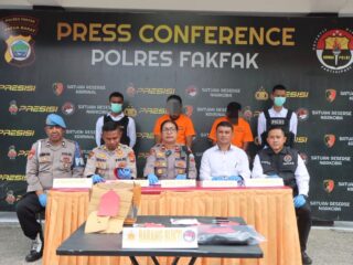 Press Conference Pengungkapan Kasus Tindak Pidana Narkotika Oleh Satresnarkoba Polres Fakfak