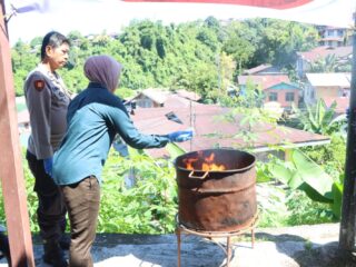 Polres Fakfak Musnahkan Barang Bukti Narkotika Jenis Ganja