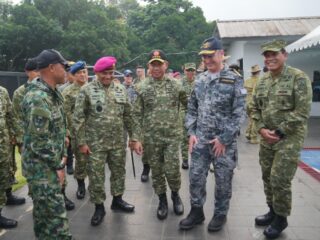 Aksi Prajurit Petarung Marinir Pukau Panglima Australia Saat Kunjungi Markas “Hantu Laut”