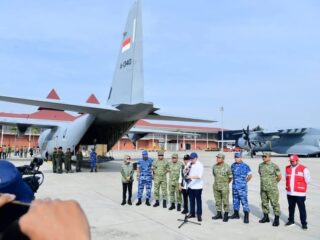 Presiden Prabowo Perintahkan Pengiriman Bantuan Cepat ke Tiga Provinsi Terdampak Bencana