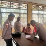 Program Si-IPAR Operasi Rasaka Cartenz 2025 Polres Pegunungan Bintang Hadir Mengajar Berhitung Cepat Anak-anak