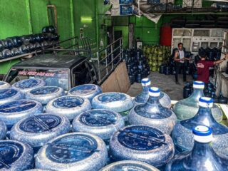 Badan Sertifikasi Nasional Ungkapkan Kajian Keamanan Galon Ulang Poli Karbonat