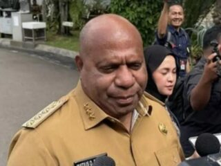 Gubernur Papua Mathius Fakhiri Hadiri Pertemuan dengan Presiden Prabowo di Istana Negara