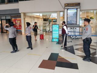 Jelang Tahun Baru, Ops Lilin Cartenz 2025 Perketat Pengamanan Arus Mudik di Bandara Udara Sentani