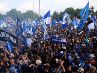 Tiris! Persib Bungkam Persija dan Puncaki Klasemen, Farhan Ajak Bobotoh Rayakan dengan Tertib