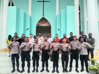 Polri Humanis Hadir Amankan Ibadah Minggu dan Laksanakan Patroli Kamtibmas di Karubaga