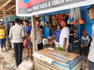 Jaga Kamtibmas, Polres Mamberamo Tengah Patroli Pasar Sentral Kobakma