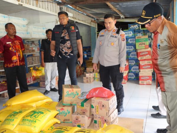Polres Waropen Gelar Sidak Harga dan Mutu Pangan, Dua Toko Ditegur Jual Beras di Atas HET