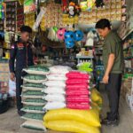 Satgas Saber Cek Harga Bahan Pokok di Pasar Kobakma