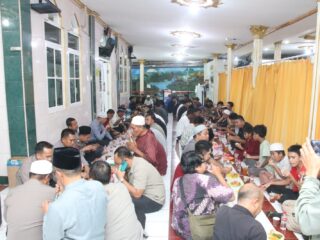 Buka Puasa Bersama Gubernur Papua, Polda Papua Perkuat Silaturahmi dan Kebersamaan di Bulan Ramadhan