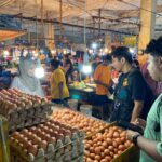 Satgas Saber Pantau Harga Bahan Pangan di Pasar Hamadi dan Saga Entrop