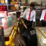 Satgas Saber Polres Supiori Cek Harga Pangan di Pasar Tradisional Korido Marsram