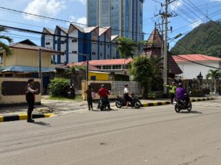 Polda Papua Perkuat Disiplin Personel pada Hari ke-10 Operasi Ketupat Cartenz 2026