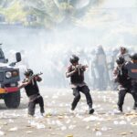 Simulasi Latihan Sispamkota  Antisipasi Penanganan Unjuk Rasa  di Wilayah Hukum Polda Papua Barat