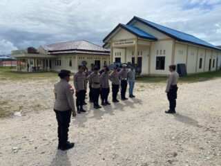 Polres Mamberamo Tengah Gelar Patroli Humanis, Pastikan Keamanan Obyek Vital di Kobakma