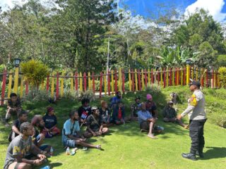 Kapolsek Kelila Berikan Himbauan Kamtibmas Kepada Masyarakat di Mapolsek Kelila