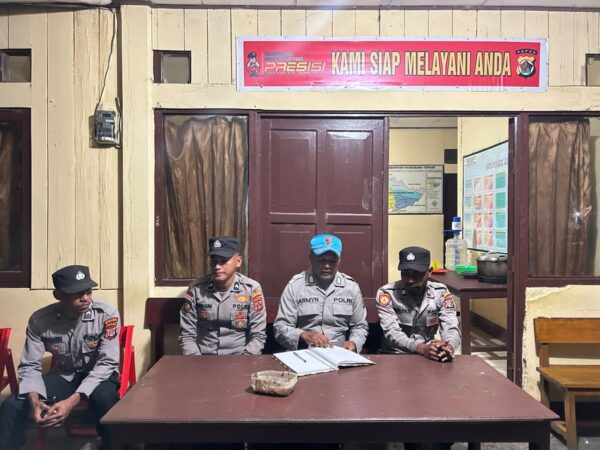 Patroli Malam Polsek Kelila, Cegah Gangguan Kamtibmas dan Berikan Rasa Aman kepada Warga