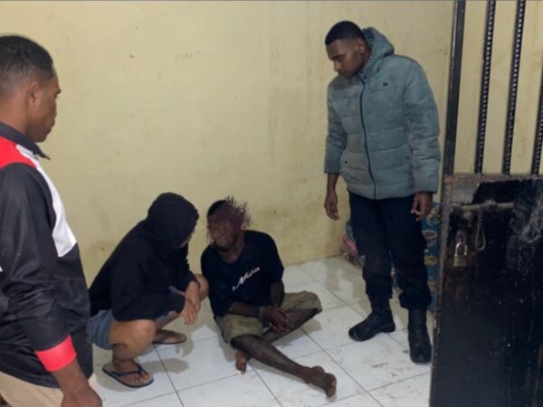 Quick Respon Polisi Berhasil Amankan Pelaku Perusakan Kantor Bank Papua Kobakma