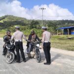 Satlantas Polres Mamberamo tengah Laksanakan Strong Pont Pagi, Wujudkan Kamseltibcar Lantas yang Aman dan Kondusif