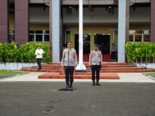 Kapolda Papua Barat Pimpin Apel Pengecekan dan Tactical Floor Game Persiapan Menyambut Pesparawi Nasional XIV Tahun 2026