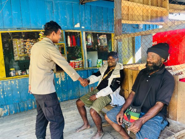 Polsek Kelila Hadir di Tengah Masyarakat, Berikan Imbauan Kamtibmas saat Patroli Pagi