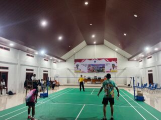 Pembukaan Turnamen Badminton Kapolres Cup III dalam Hari Bhayangkara ke-80 Tahun 2026 Polres Mamberamo Raya