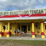 Menyongsong HUT Bhayangkara ke-80, Polres Mamberamo Tengah Perindah Lingkungan Kerja dan Tingkatkan Kenyamanan Ruang Pelayanan