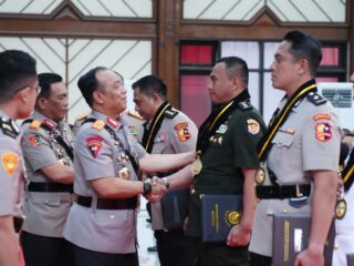 Wakapolri: 418 Lulusan Sespim Siap Jadi Garda Terdepan Hadapi Tantangan Global dan Era Digital