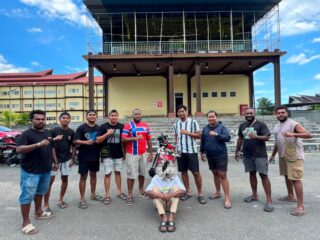 Tim URC Resmob Jatanras Polda Papua Barat Amankan Pelaku Pencurian Motor di Manokwari Barat