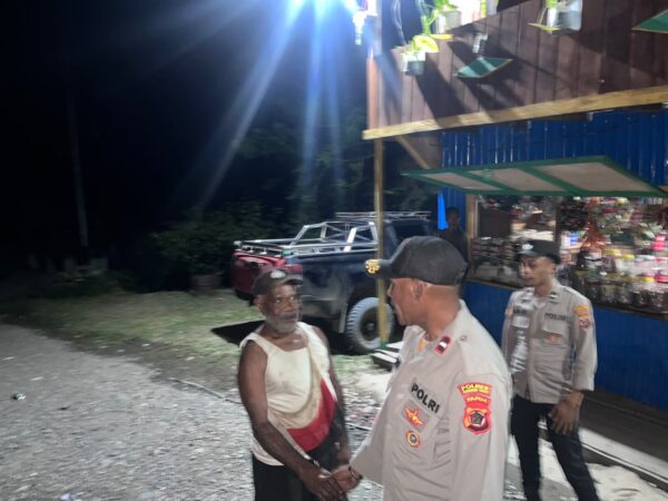 Patroli Malam, Polsek Kelila Ajak Warga Jaga Keamanan Lingkungan