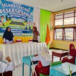Kapolsek Kokas Bekali Siswa Baru SMP Negeri 1 Kokas, Polri Tanamkan Disiplin dan Kesadaran Hukum Sejak Dini