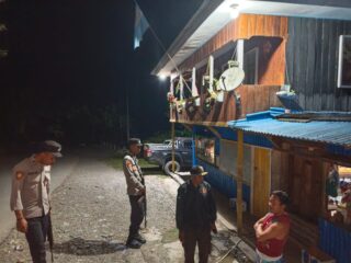 Regu II Polsek Kelila Tingkatkan Patroli malam dan Jalin Komunikasi dengan Warga