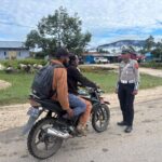 Satlantas Polres Mamberamo Tengah Laksanakan Strong Point Pagi, Wujudkan Kamseltibcar Lantas yang Kondusif