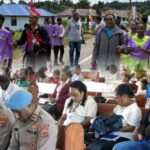Pesonel Polres Mamberamo Raya Melaksanakan Pengamanan Kedatangan Rombongan Sidore GKI Tanah Papua