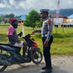 Wujudkan Lalu Lintas yang Aman dan Tertib, Satlantas Polres Mamberamo Tengah Gelar Strong Point