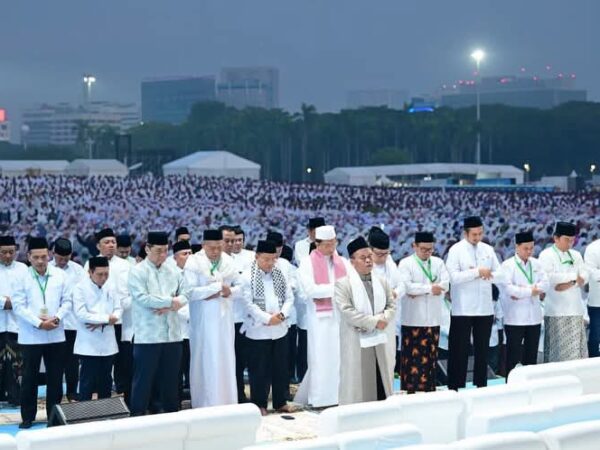 100.000 Jemaah Hadiri Zikir dan Doa Kebangsaan di Monas, Wujud Syukur atas Kemerdekaan Indonesia