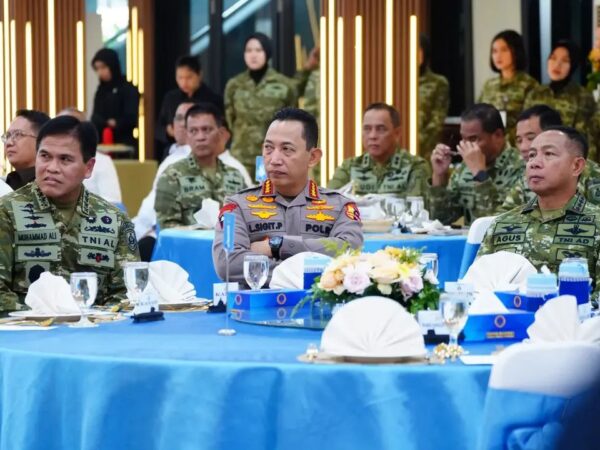 Silahturahmi Dengan Menko Polkam, Panglima TNI Perkuat Sinergi dan Koordinasi Strategis