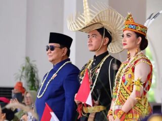 Khidmat dan Penuh Makna, Presiden Prabowo Pimpin Upacara Detik-Detik Proklamasi di Istana Merdeka