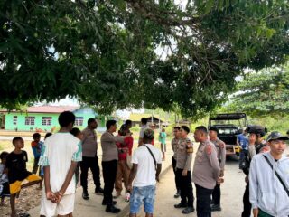 Polisi Bergerak Cepat, Aksi Pemalangan Jalan Km 5 Teluk Bintuni Dapat Dibuka Secara Kondusif