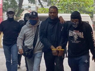 Berakhir di Bareskrim Polri: Bos Hiburan Malam Batam dan DPO Narkoba Basri Lewaimang Tiba di Jakarta