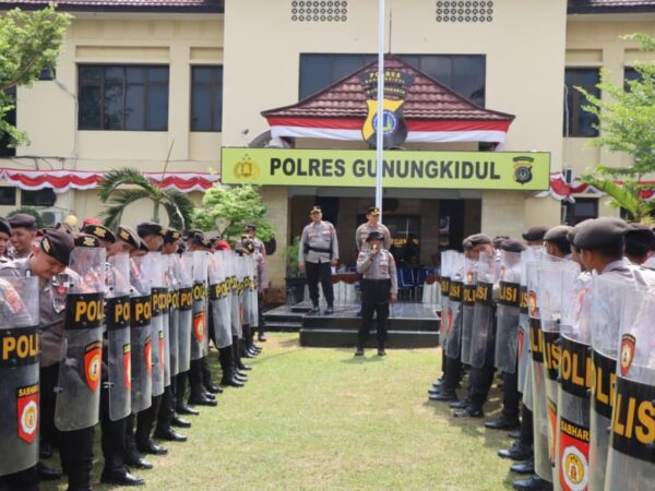 Kapolres Gunungkidul Pimpin Latihan Dalmas, Tingkatkan Kesiapsiagaan Personel