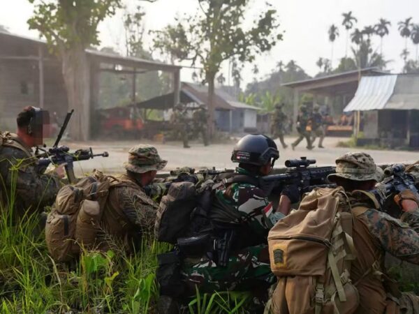 SOF TNI Dan Negara Sahabat Gelar Strike And Raid Operation