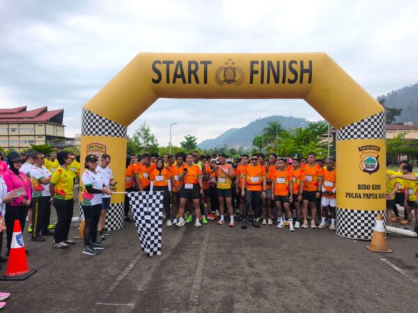 Polwan Pabar Run 2026 Semarakkan Hari Jadi ke-78 Polwan di Papua Barat