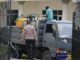 Di Tengah Kekeringan, Polres Fakfak Hadir Bawa 13.200 Liter Air Bersih untuk Gereja dan Pesantren