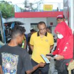 ‎Kapolda Papua Barat Tinjau Antrean BBM di SPBU Sowi 4 Manokwari, Pastikan Pelayanan Berjalan Tertib