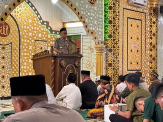 Ditbinmas Polda Papua Barat Gelar Jumat Keliling, Kapolda Ajak Masyarakat Perkuat Kerukunan Dan Jaga Kamtibmas